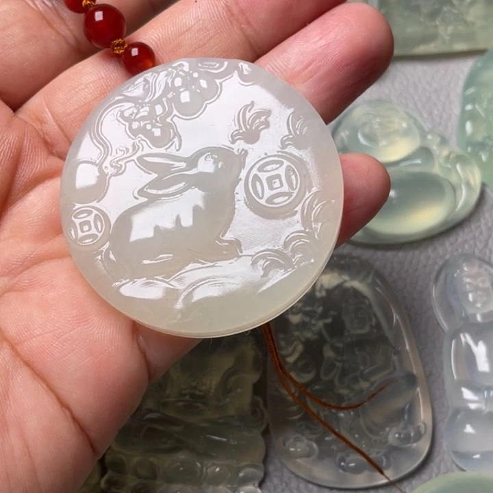 岫玉未镶嵌吊坠(赠链)於**樣