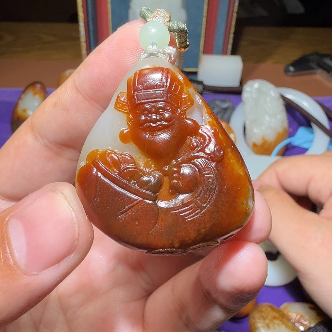 陕***饰颈饰未镶嵌和田玉