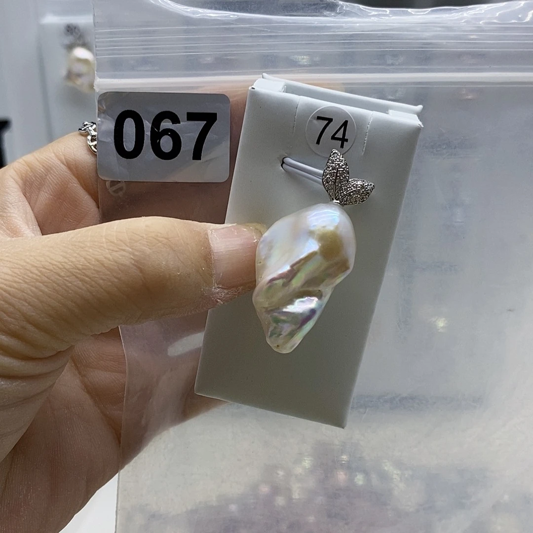 合金耳饰淡水珍珠