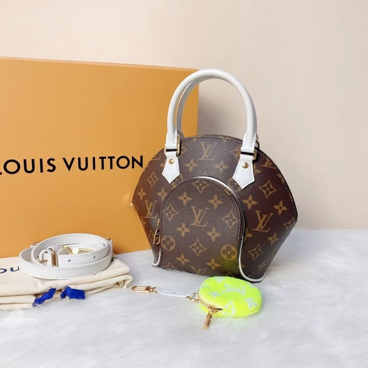 95新 LouisVuitton/路易威登 /KIKI/单肩包/11794090