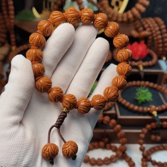 吊坠桃核14柳叶手持