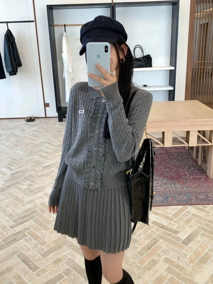 韩系氛围感miu系女孩学院风花边毛衣针织上衣流苏半身裙两件套