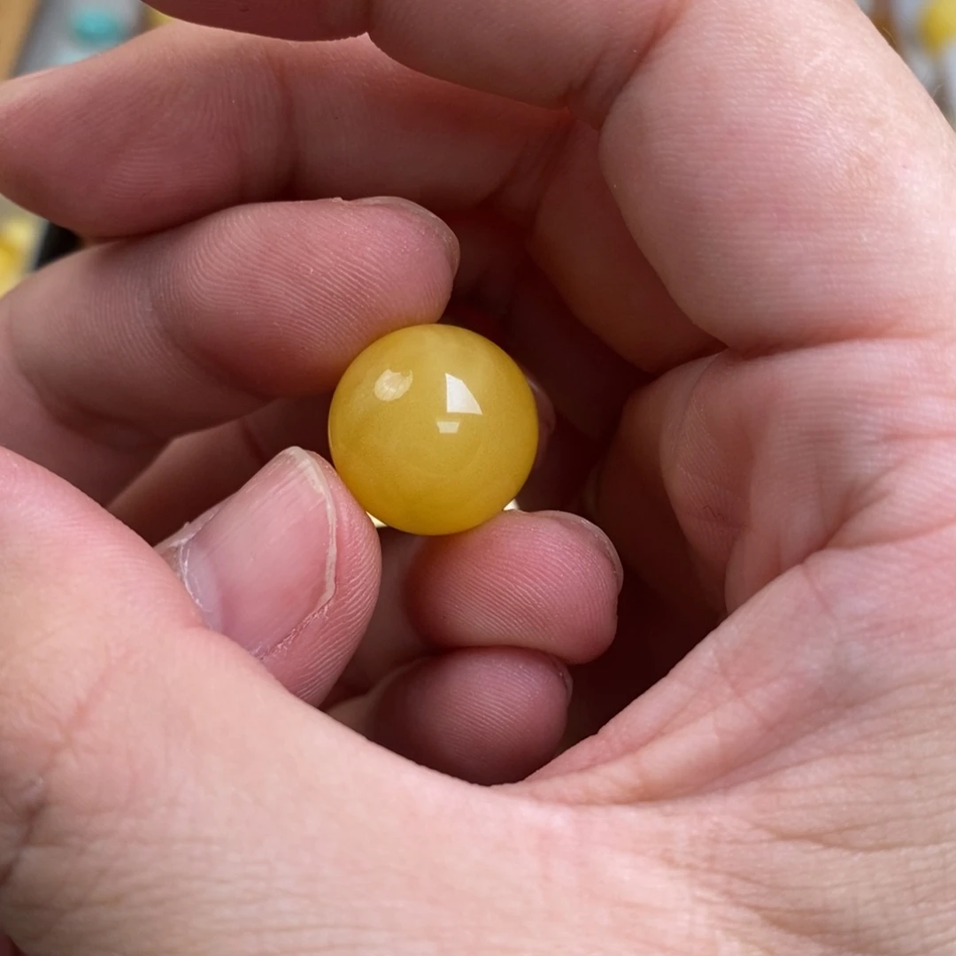 ****.蜜蜡未镶嵌裸石配饰