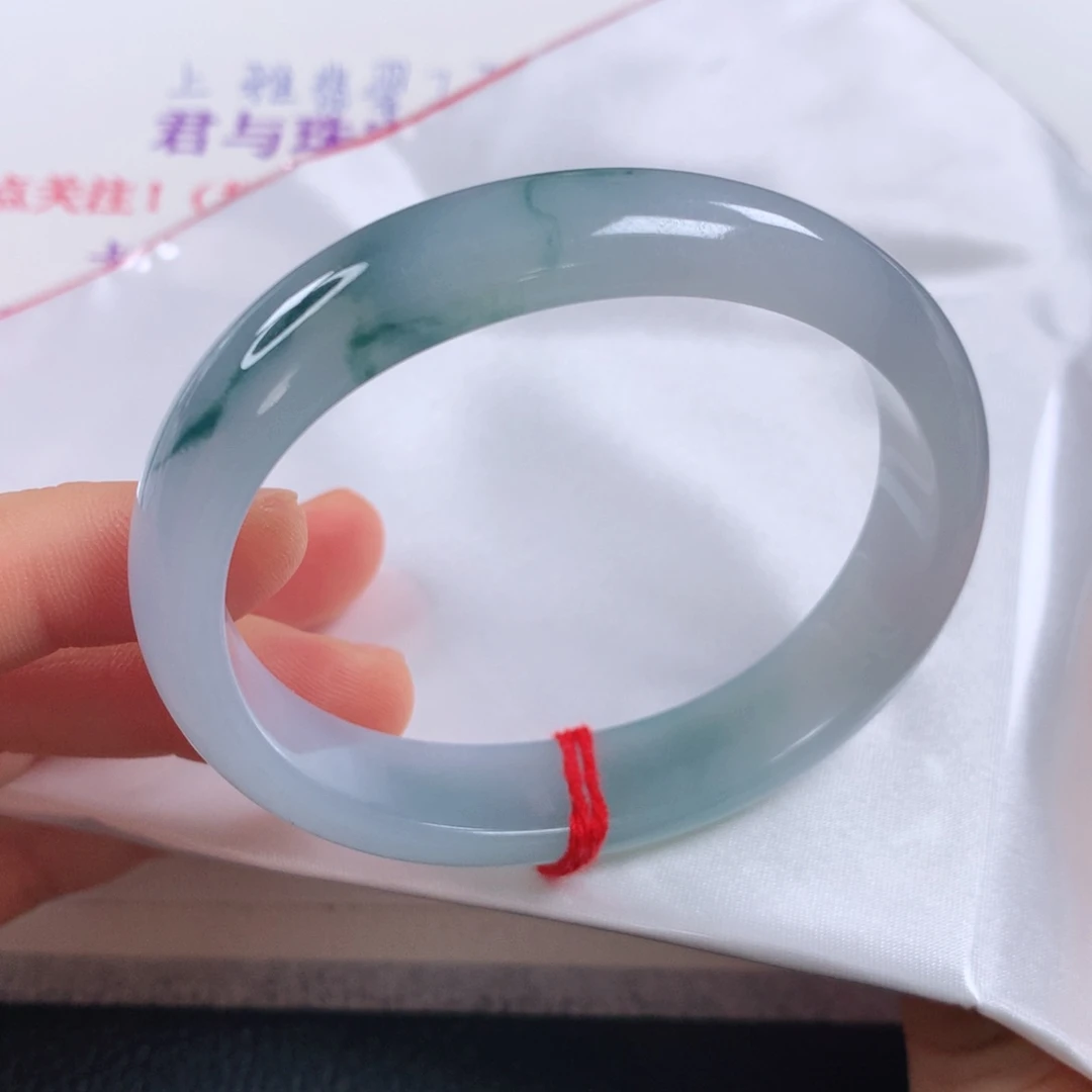 未镶嵌手镯翡翠新品①⑨⑥ 贵妃⭐⭐⭐⭐⭐强推