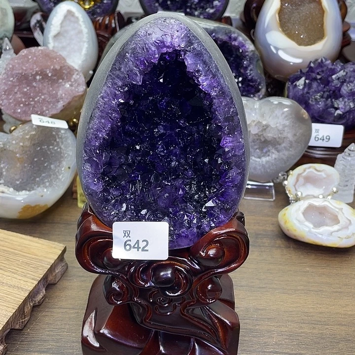 水晶未镶嵌大型摆件（非配饰）