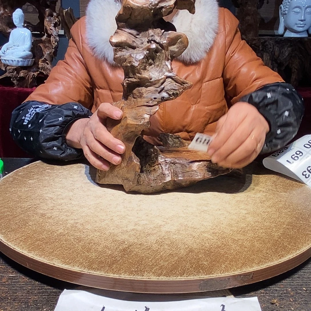 有***心688。株木随行根艺