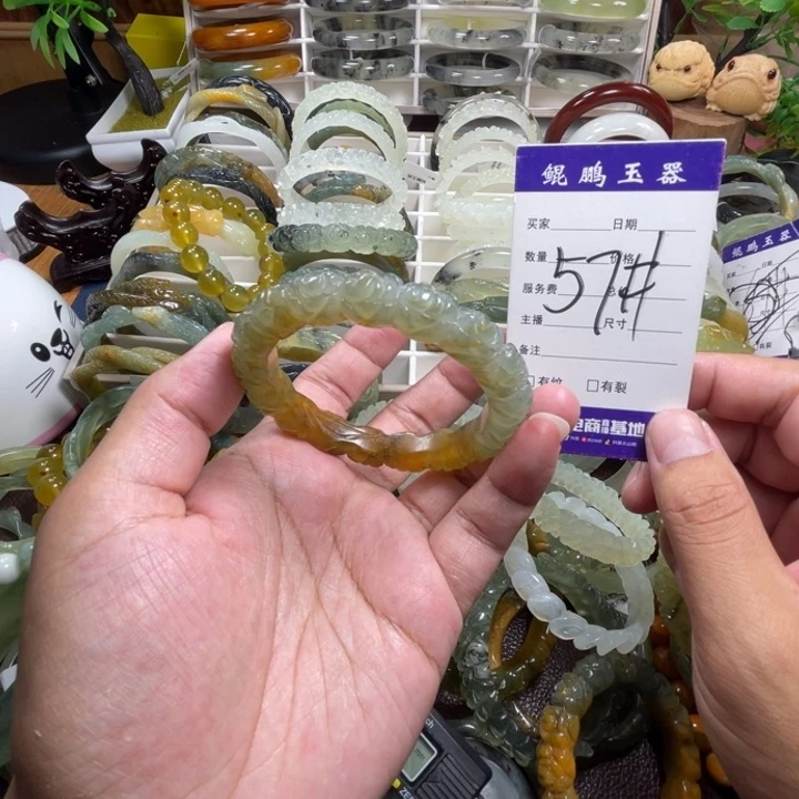 未镶嵌蛇纹石玉手镯