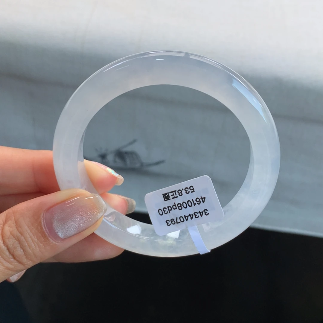 翡翠未镶嵌手镯白冰莹光种水手镯