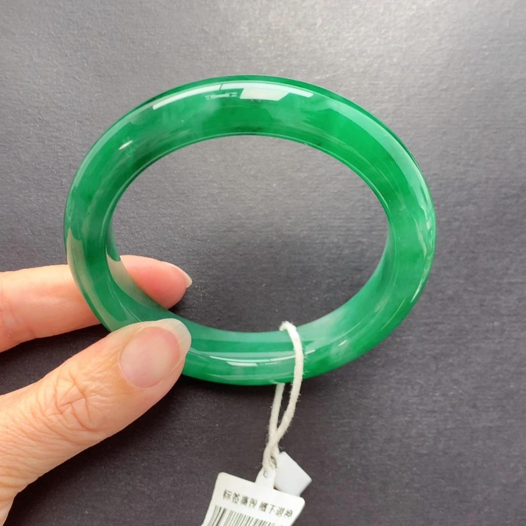 未镶嵌手镯石英质玉