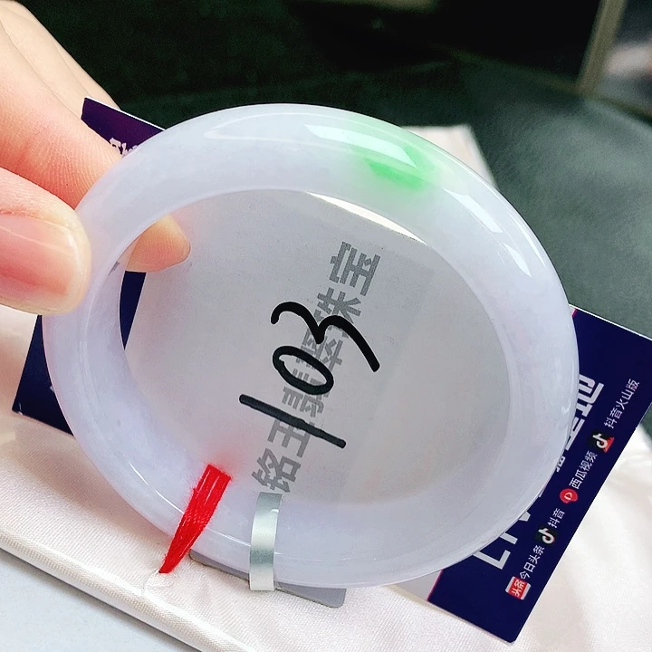 翡翠未镶嵌手镯缅甸天然a货翡翠手镯