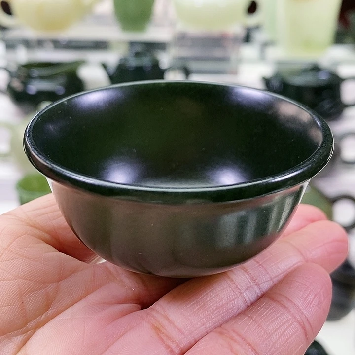 未镶嵌和田玉挂件茶杯70m l