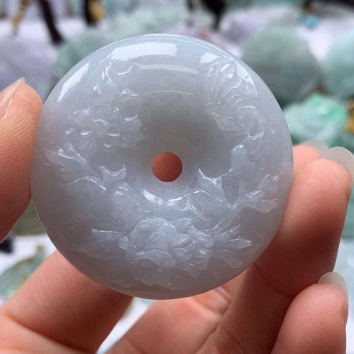 翡翠未镶嵌颈饰花开富贵平安扣两面工艺福利卡厚12+