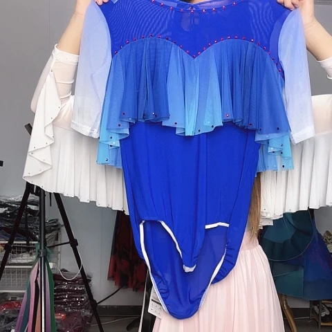 XXL。