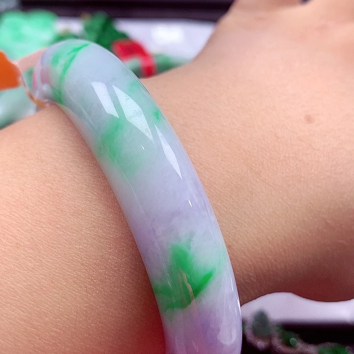 翡翠未镶嵌手镯翡翠