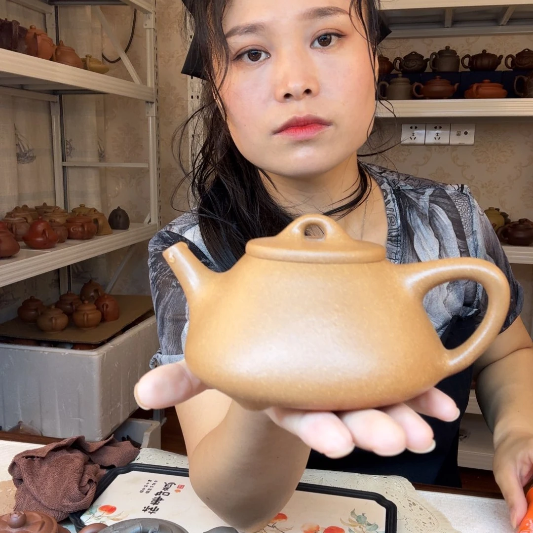 茶壶紫砂精工制作微暇
