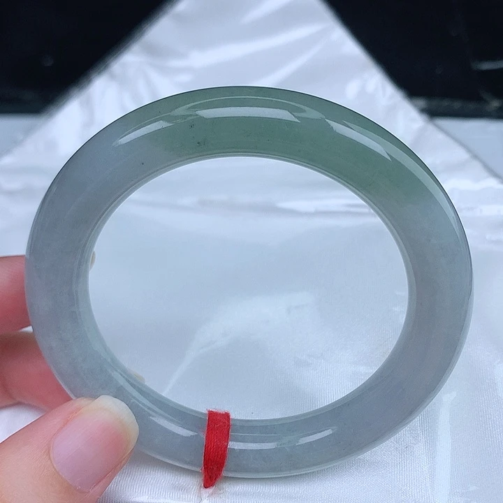 翡翠手镯（圆镯）未镶嵌天然