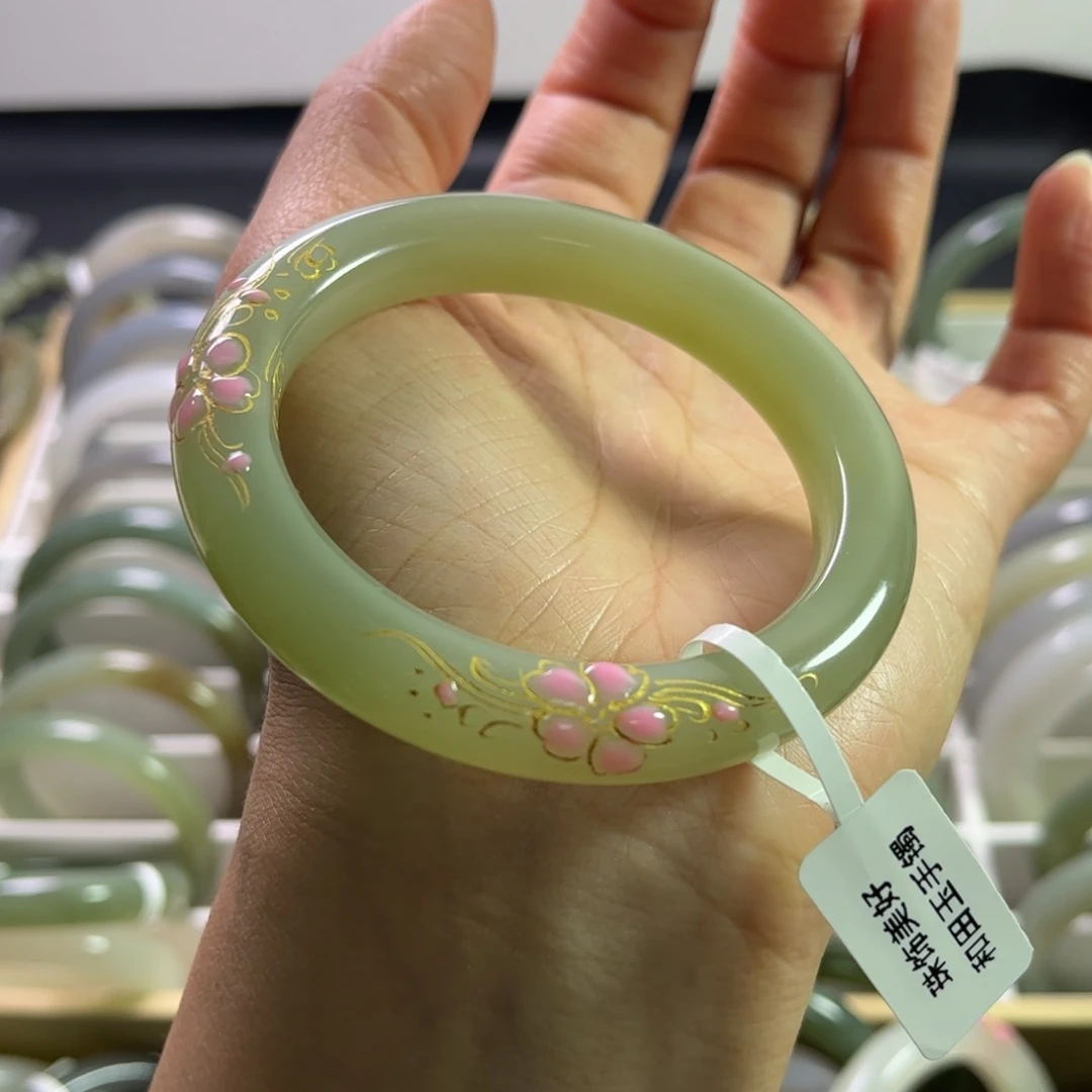 和田玉手镯56圈口未镶嵌