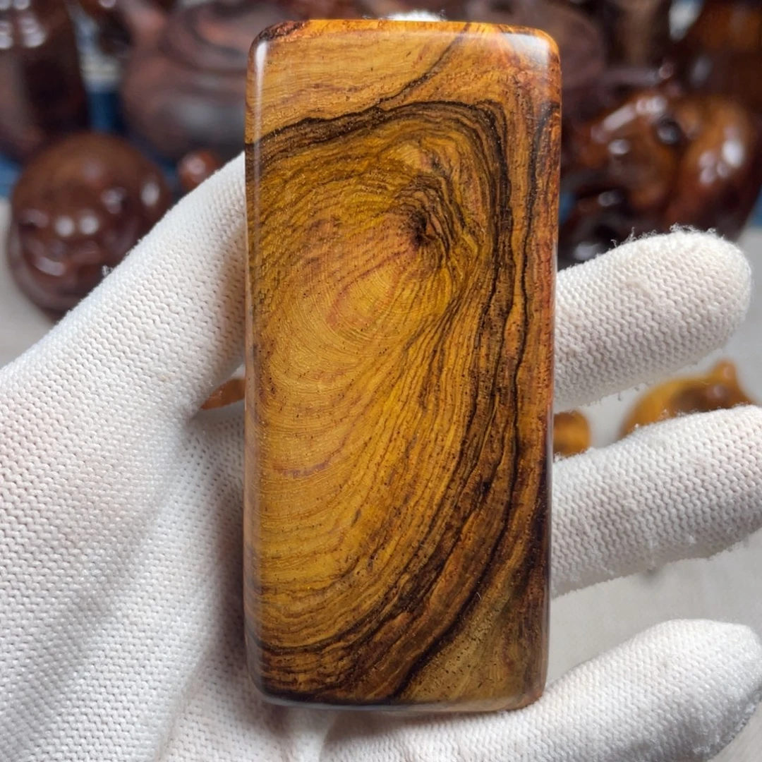 m***e把件黄花梨/降香黄檀