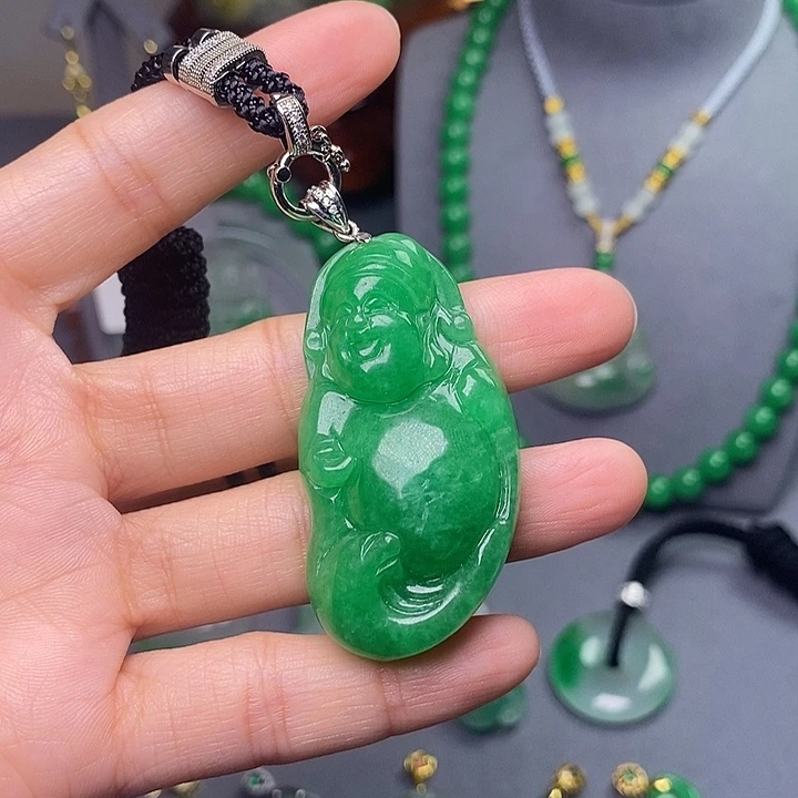 翡翠未镶嵌吊坠(赠链)