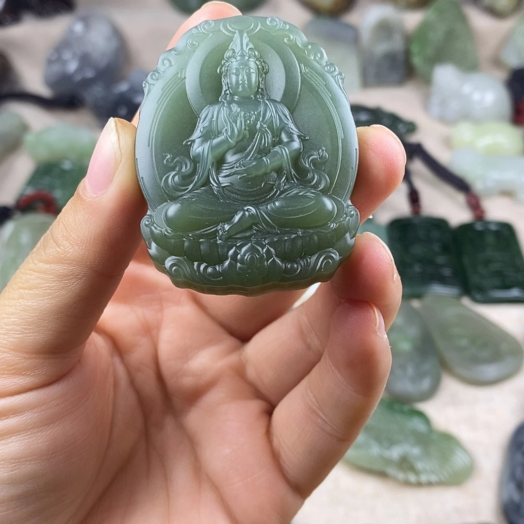 和田玉未镶嵌颈饰