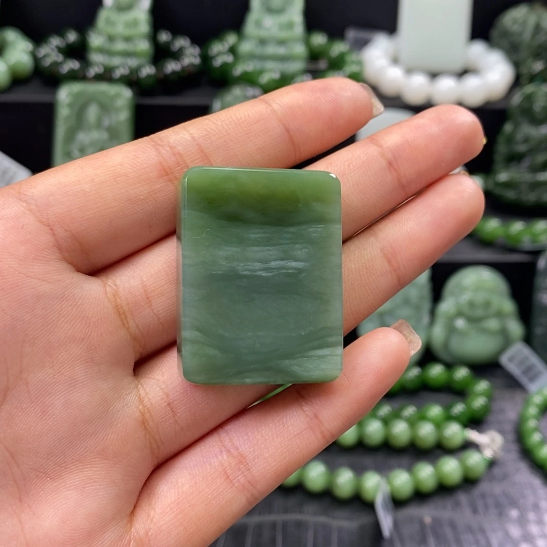 和田玉未镶嵌珠宝奇石