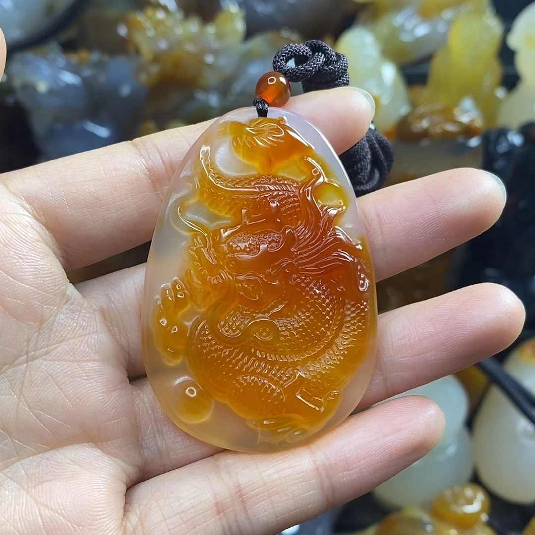 玛瑙/玉髓未镶嵌吊坠