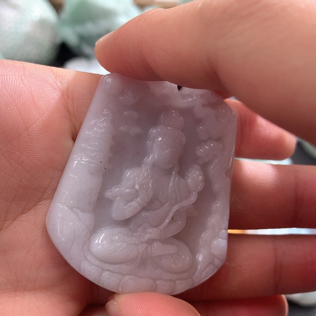 吊坠(不含链)未镶嵌翡翠