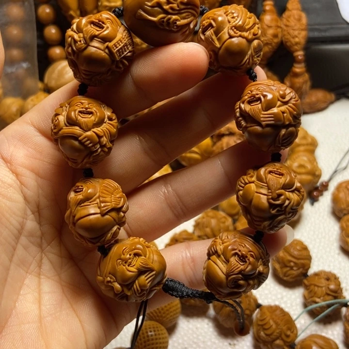 【闪购商品】橄榄核手串/手链八宝财神2.1左右