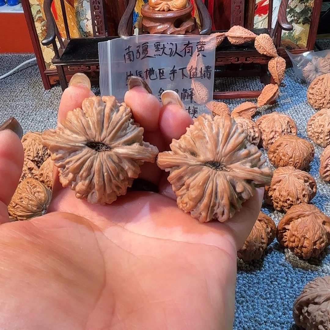 l***k核桃文玩核桃四座楼一对46