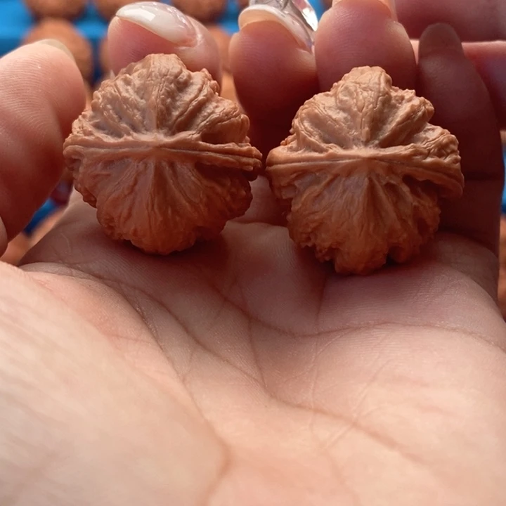 文玩核桃把件粗筋