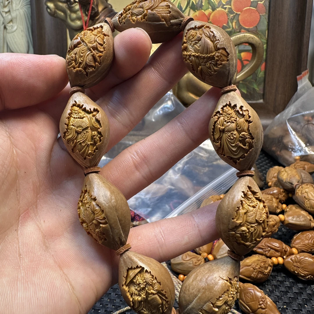 橄榄核雕浮雕钟馗万应之神