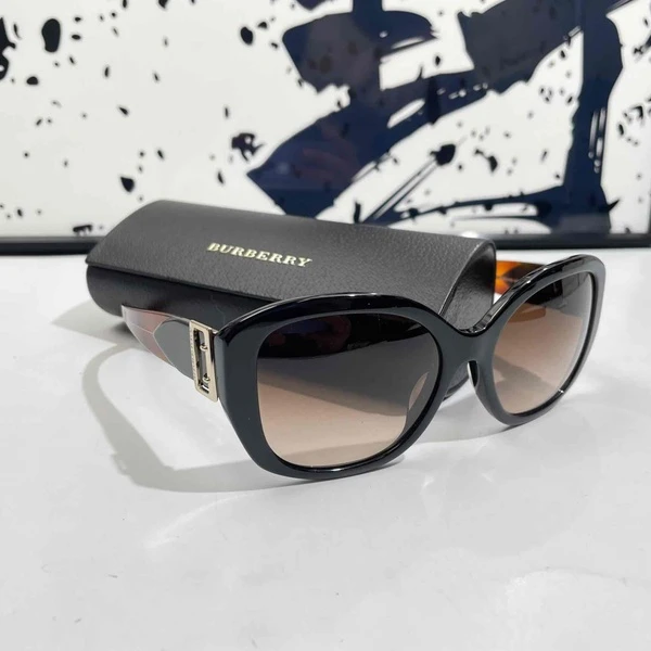 99新  小野专属/95新/博柏利/墨镜/DJ6357