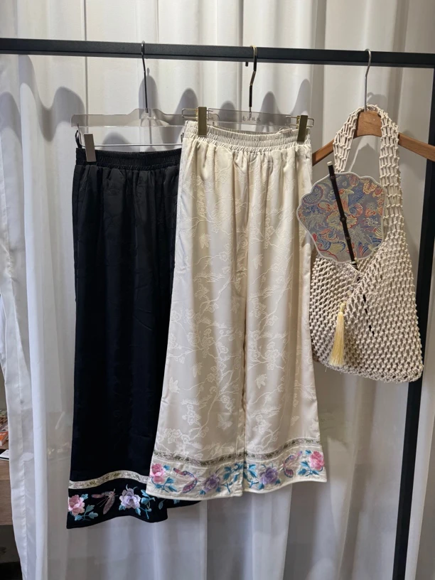 新中式早秋显瘦缎面提花刺绣太太裤子时尚气质1221