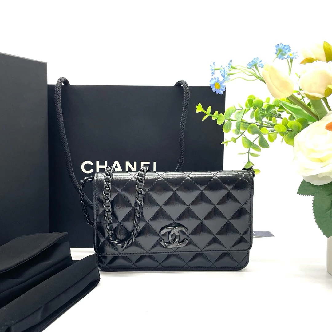全新未使用 Chanel/香奈儿 24S 黑色幻彩羊皮WOC链条包