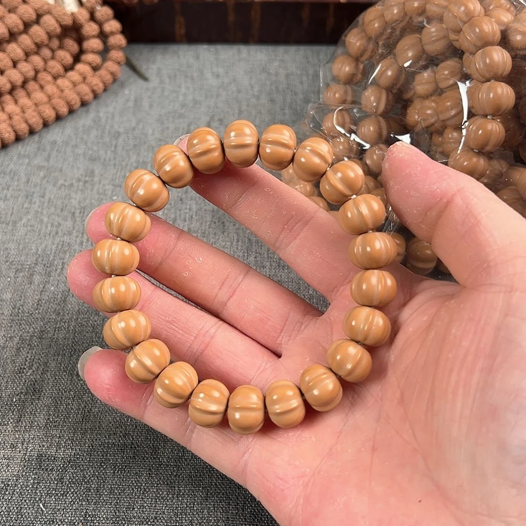 猴头核桃吊坠猴头大鲨鱼