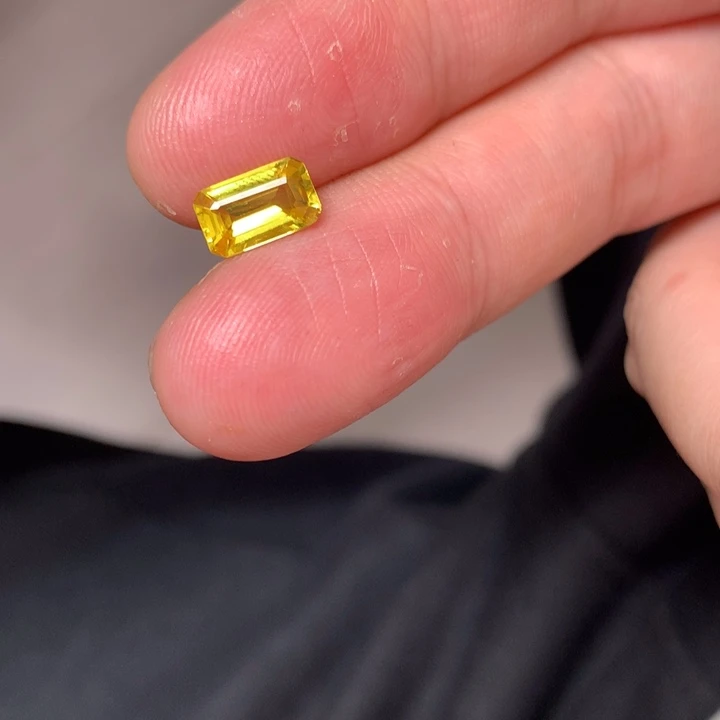 蓝宝石裸石未镶嵌汐*