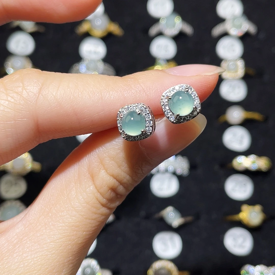 翡翠未镶嵌戒指戒指