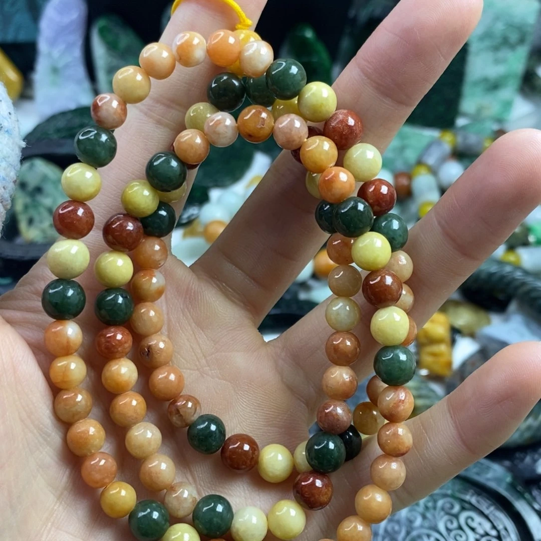 翡翠颈饰未镶嵌吊坠