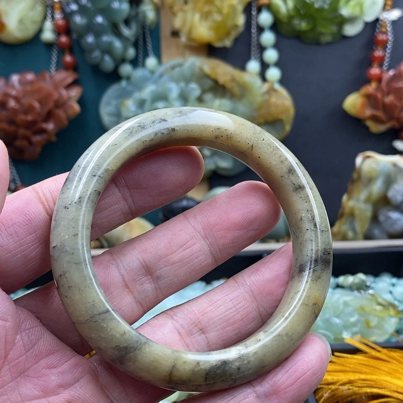 【闪购商品】未镶嵌岫玉手镯57