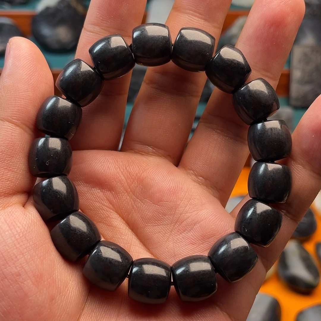 未镶嵌手串和田玉