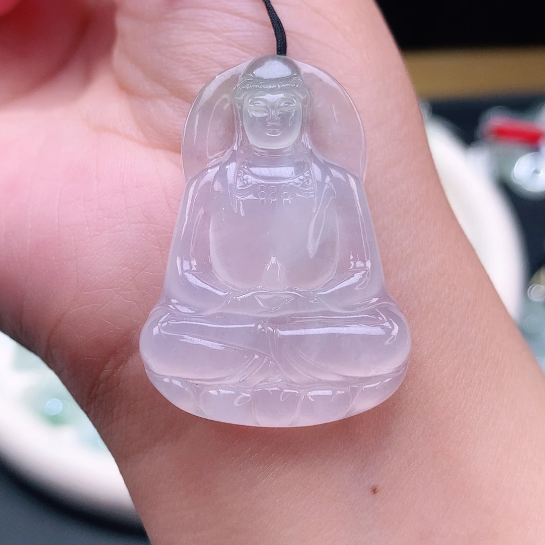 颈饰未镶嵌翡翠观音