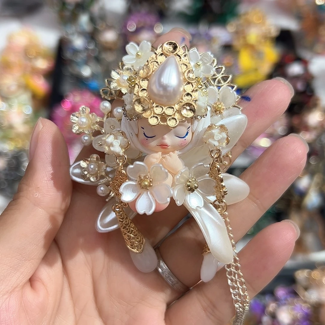 毛绒白色玉兰花改娃