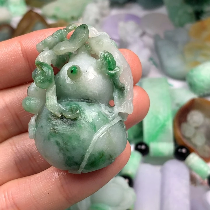 未镶嵌定制翡翠翡翠