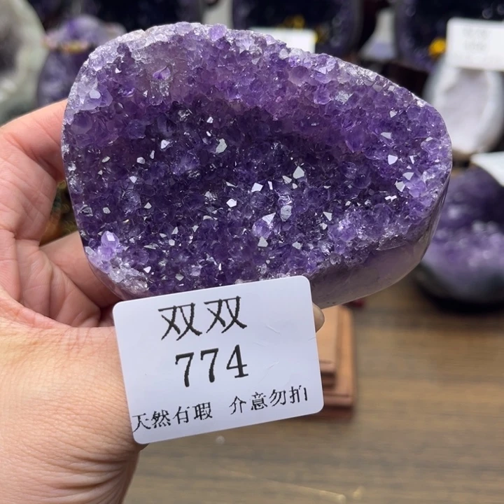 未镶嵌大型摆件（非配饰）水晶