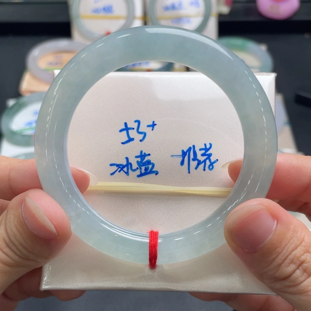 未镶嵌手镯翡翠翡翠手镯