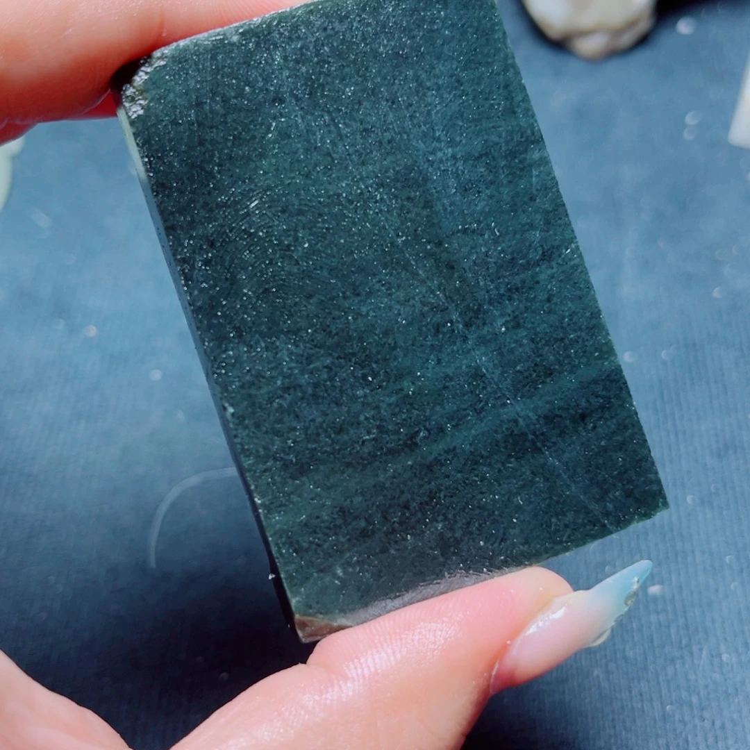 未镶嵌和田玉珠宝奇石