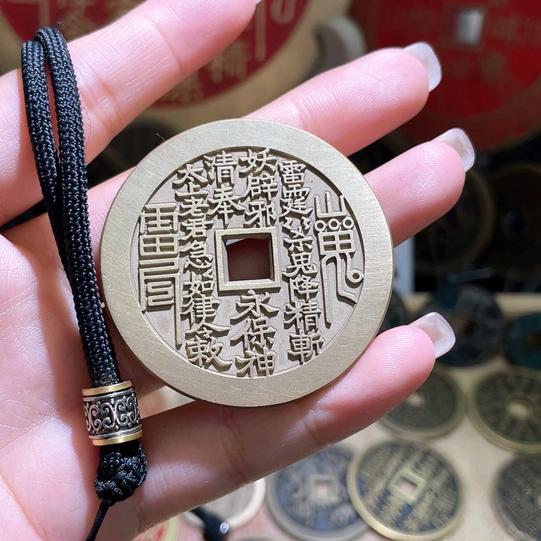 铜现代失腊工艺品