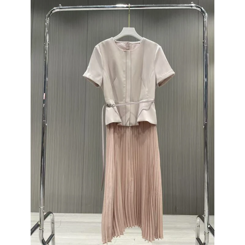 假两件百褶连衣裙