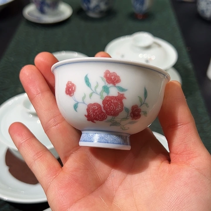 子君堂青花斗彩釉里红