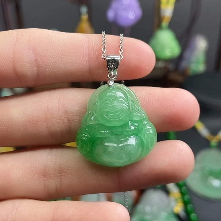 翡翠未镶嵌吊坠(赠链)